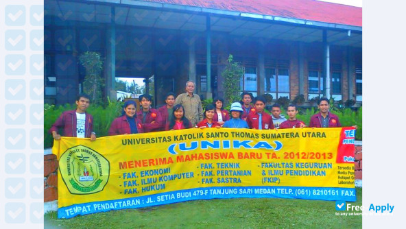Foto de la Santo Thomas Catholic University #2