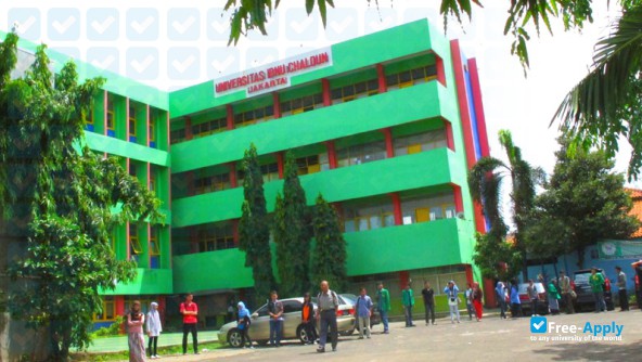 Foto de la Universitas Ibnu Chaldun #6