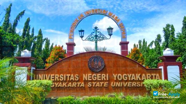Foto de la Universitas Negeri Yogyakarta #3