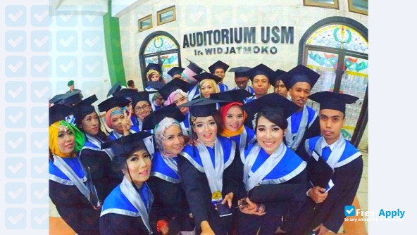 Foto de la Universitas AKI #5