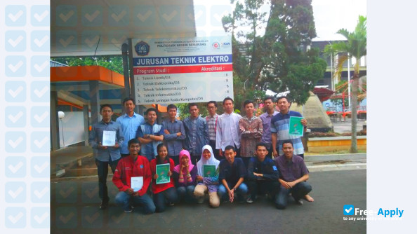 Politeknik Negeri Semarang photo #3