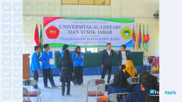 Foto de la Universitas Al-Ghifari #4