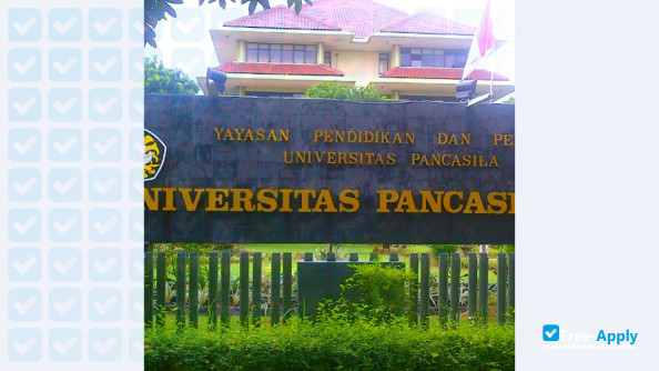 Universitas Pancasila photo #2