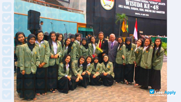Foto de la Universitas Pembangunan Nasional Veteran Jawa Timur #1