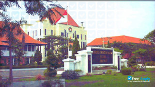Miniatura de la Universitas Pembangunan Nasional Veteran Jawa Timur #2