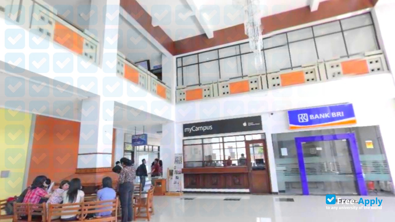 Foto de la Universitas Atma Jaya Yogyakarta #5