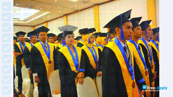 Foto de la Universitas Serang Raya