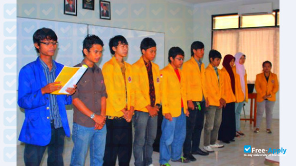 Universitas Serang Raya photo #8