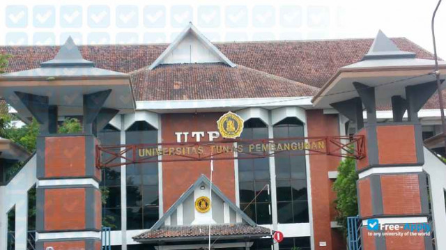Foto de la Universitas Tunas Pembangunan