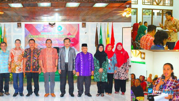 Foto de la Universitas Wahid Hasyim #7