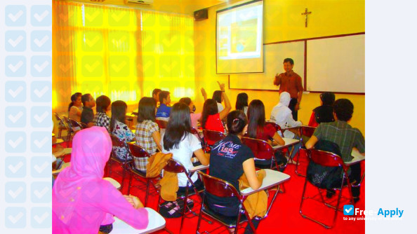 Universitas Widya Mandala Madiun photo #6