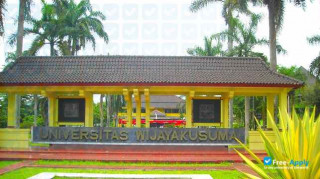 Universitas Wijayakusuma Purwokerto thumbnail #2