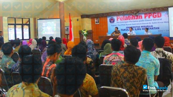 Foto de la Universitas Wiraraja #2