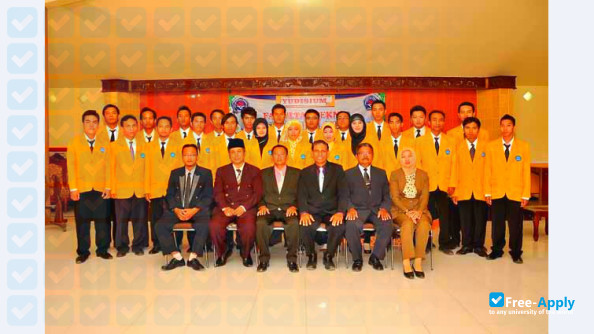 Foto de la Universitas Wiraraja #7