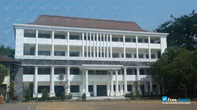 Foto de la Universitas Wisnuwardhana Malang #6