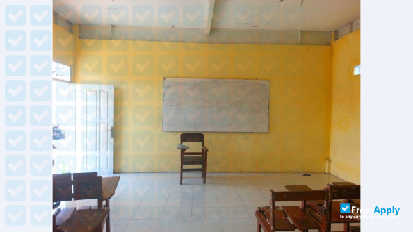 Photo de l’Yos Soedarso University #7