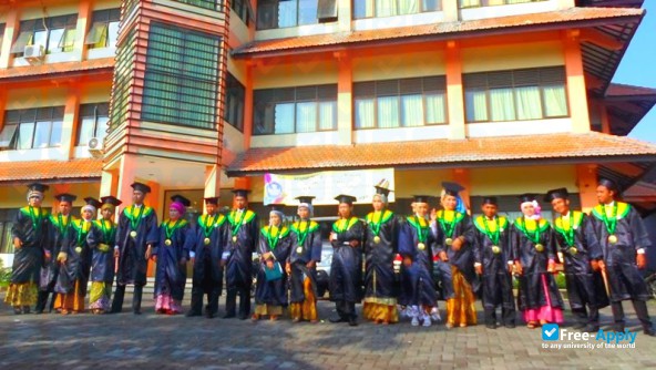 Photo de l’Universitas Yudharta Pasuruan #7