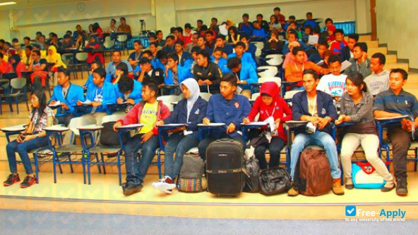 Persada University photo #2