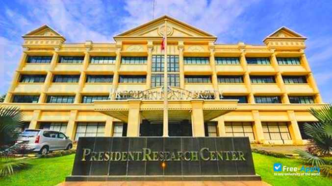 Photo de l’President University #3