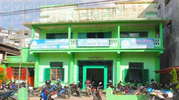 University of Muhammadiyah West Sumatra photo #2
