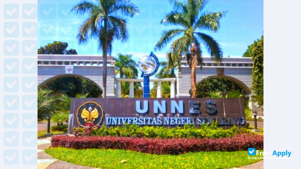 Foto de la Semarang State University #6