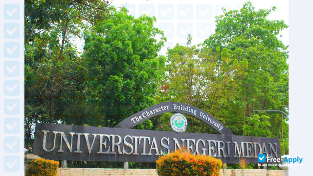 Photo de l’State University of Medan #3
