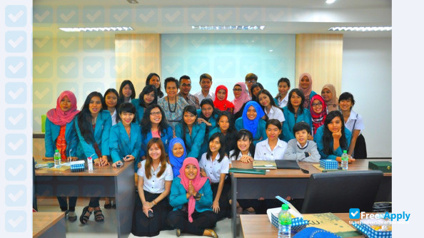 Photo de l’State University of Medan #5