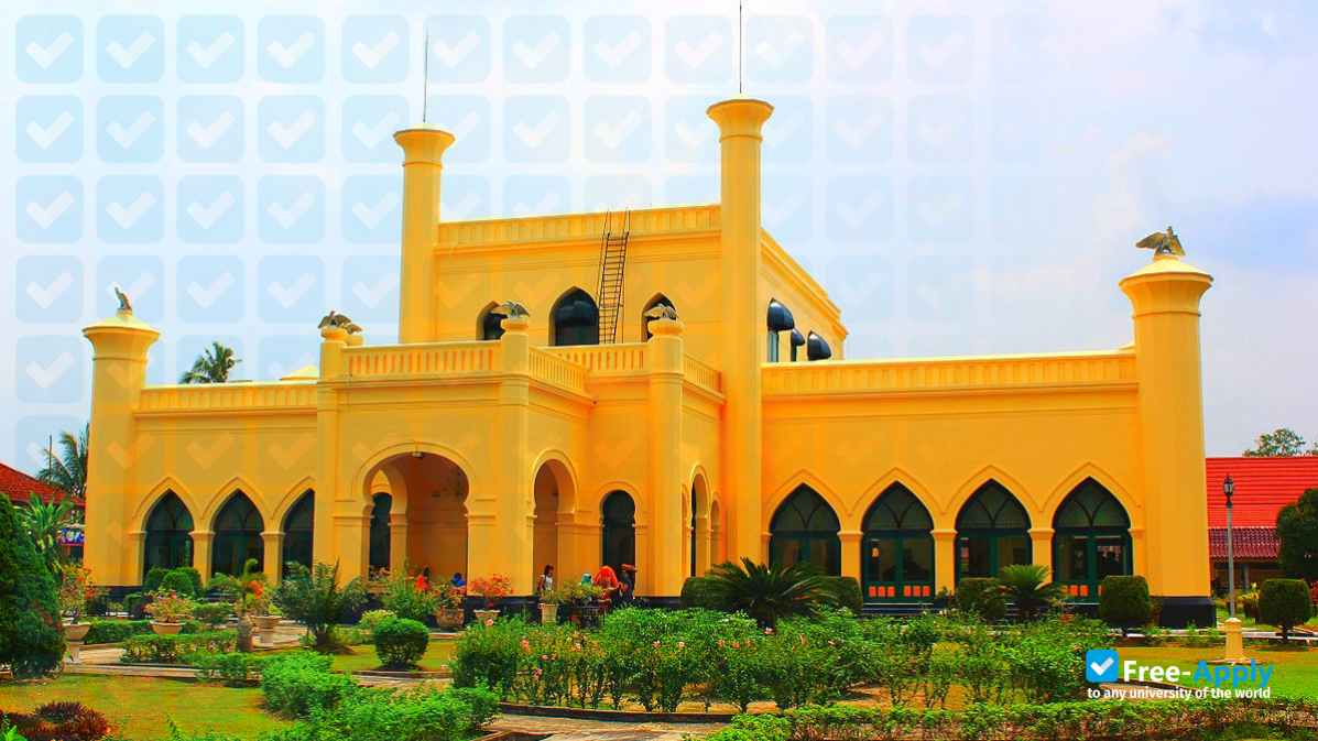 Foto de la Indragiri Islamic University #4