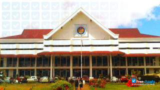 Miniatura de la State University of Manado #5