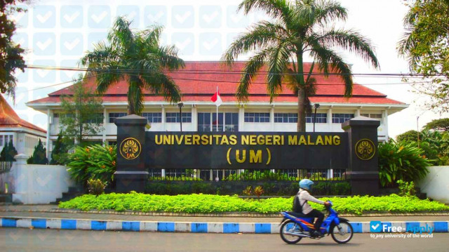 State University of Malang photo #5