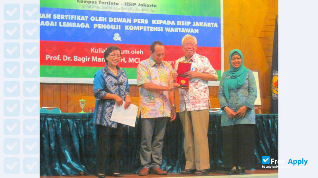 Photo de l’Institut Ilmu Sosial dan Ilmu Politik Jakarta