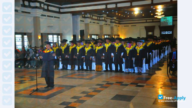 Islamic University of Batik фотография №1