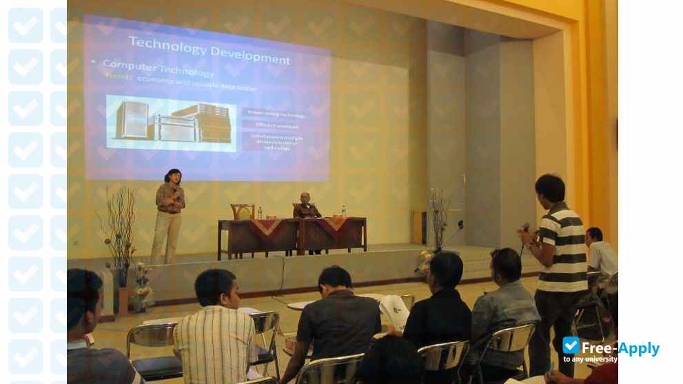 College of Information and Computer Management Jakarta photo #5