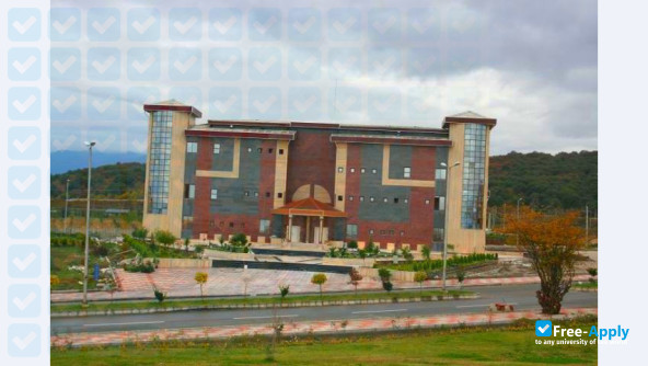 Foto de la Islamic Azad University Ayatollah Amoli #5