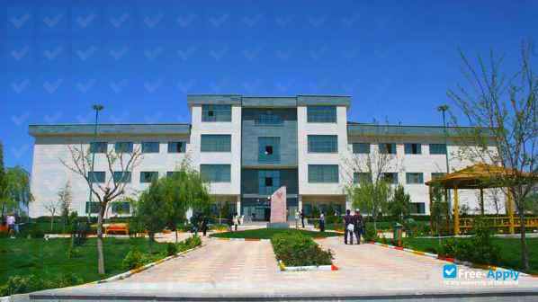 Foto de la Islamic Azad University of Karaj #3