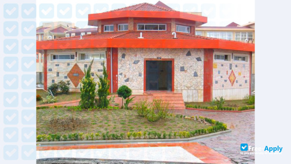 Foto de la Islamic Azad University, Bojnourd #4