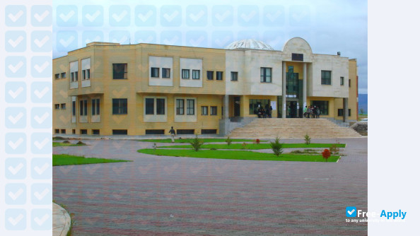 Foto de la University of Zanjan #10