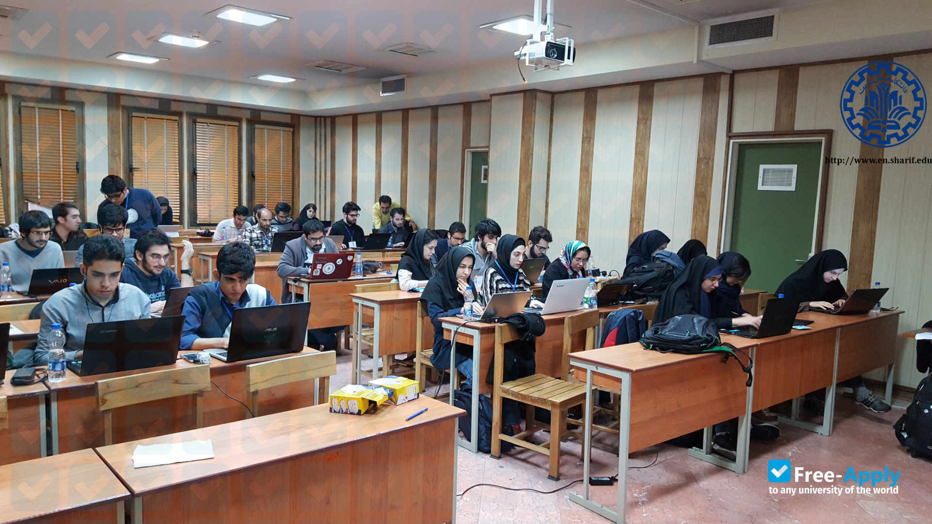 Sharif University of Technology фотография №16