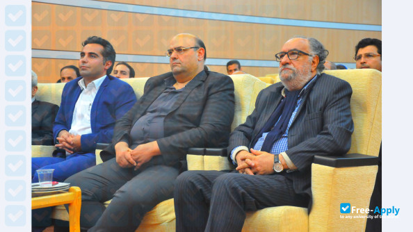 Photo de l’Islamic Azad University of Aliabad Katul #8