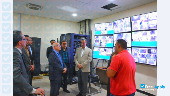 Foto de la Dijlah University College #6