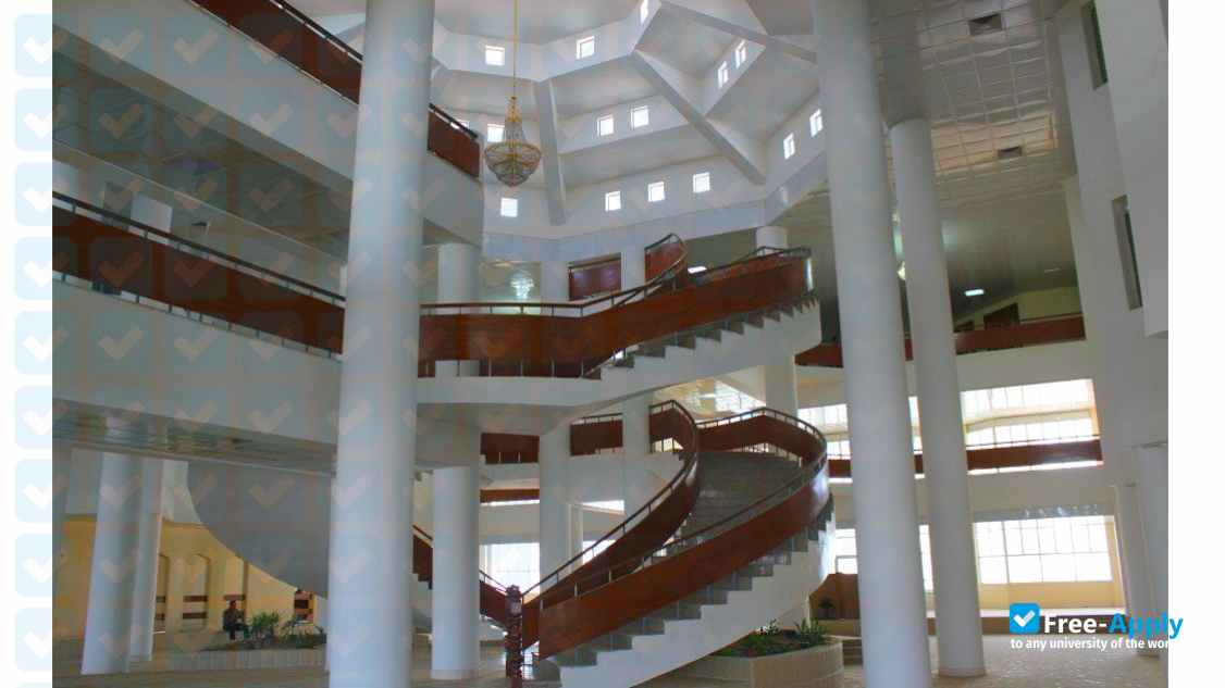 College of Medicine – University of Basrah photo #10