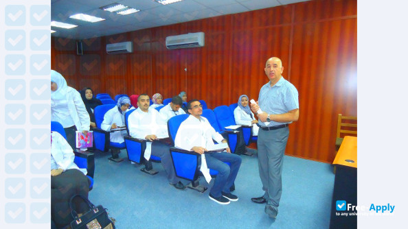 Al-Kindy College of Medicine photo #5