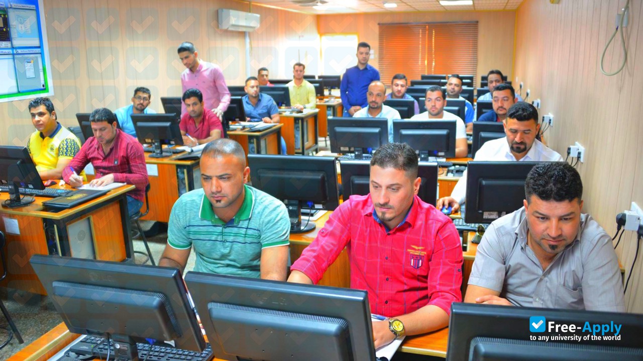 Al-Rafidain University College photo #9