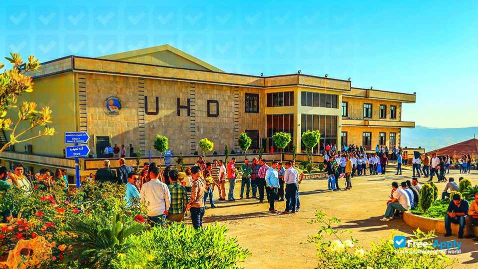 Foto de la University of Human Development #6