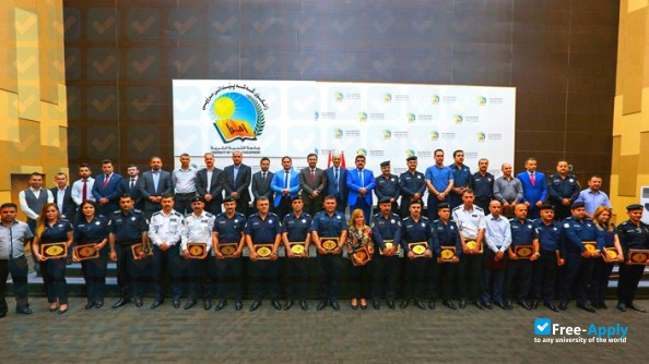 Foto de la University of Human Development #8