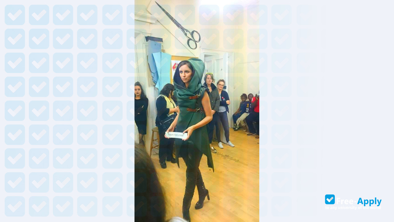 The Grafton Academy of Fashion Design photo #12