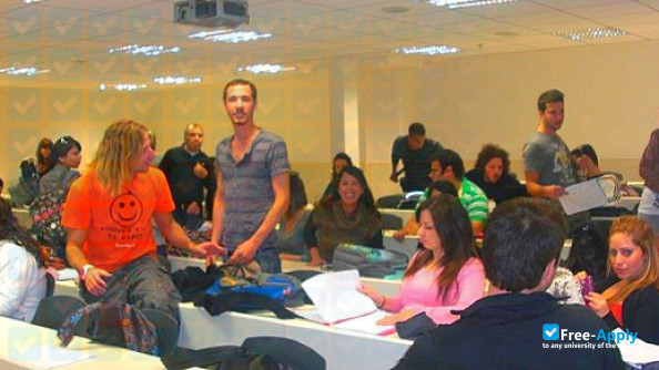 Foto de la The Carmel Academic Center #2