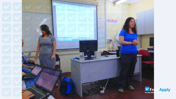 Photo de l’Levinsky College of Education #9