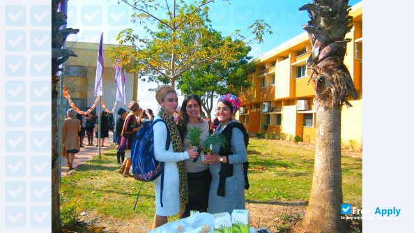 Photo de l’Hemdat HaDarom – College for Education