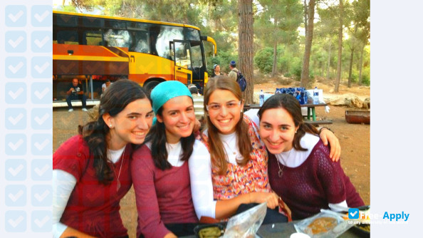 Foto de la Jerusalem College Michlala #3